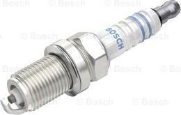 BOSCH 0 242 240 593 - Свеча зажигания mashina-shop.ru