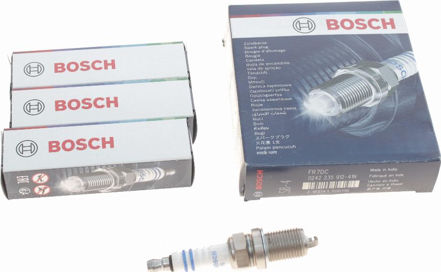 BOSCH 0 242 235 912 - Свеча зажигания mashina-shop.ru