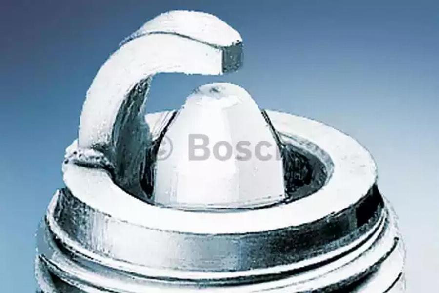 BOSCH 0 242 229 545 - Свеча зажигания mashina-shop.ru