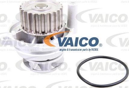 VAICO V10-50011 - Водяной насос mashina-shop.ru